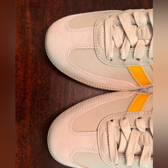 Adidas Humanrace Pharrell Williams sneakers. - Picture 3 of 7